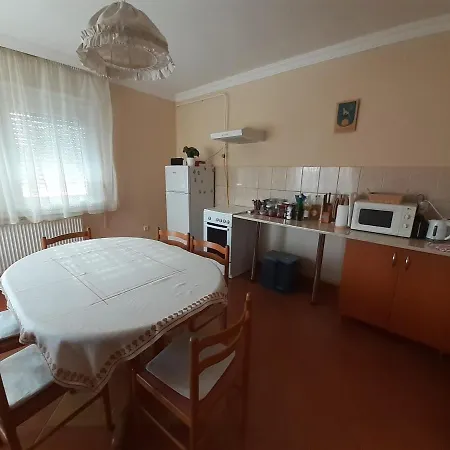 Hutasori Pensjonat
